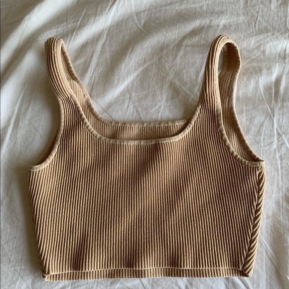 Babaton Sculpt Knit Croptop in Gold Camel - Picture 3 of 4
